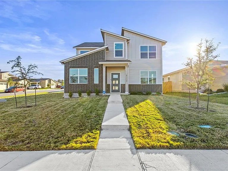 4713 Canongate Dr — Photo 6