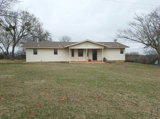 39636 Prospect Rd, Macomb, OK 74852