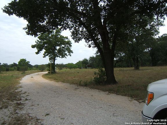 2nd image of 739 Woodland
