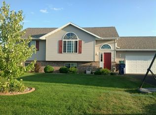 2231 Conestoga Ln, Mosinee, WI 54455