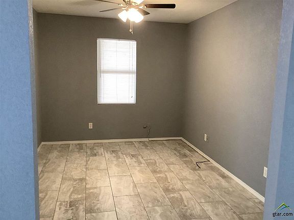 2nd image of 9207 W Lakeshore Dr