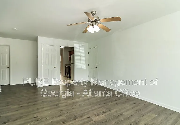 1702 Stonehaven Cir — Photo 9