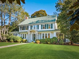 30 Palmer Ave, Swampscott, MA 01907