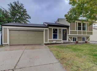 19038 E 21st Cir, Aurora, CO 80011