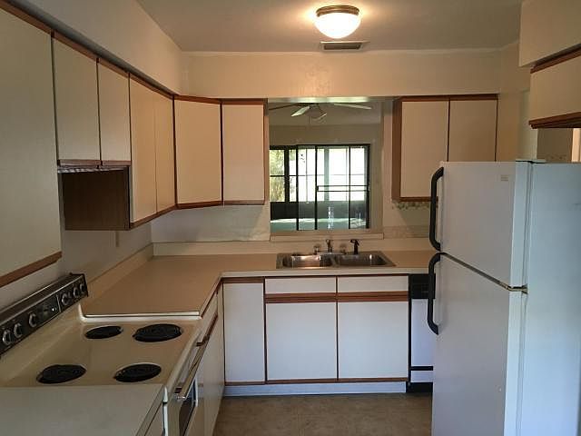 2nd image of 6038 Indrio Rd APT S7