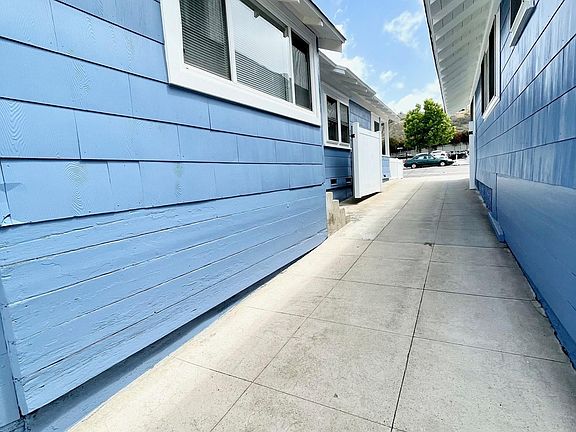 5th image of 2146 Columbia St