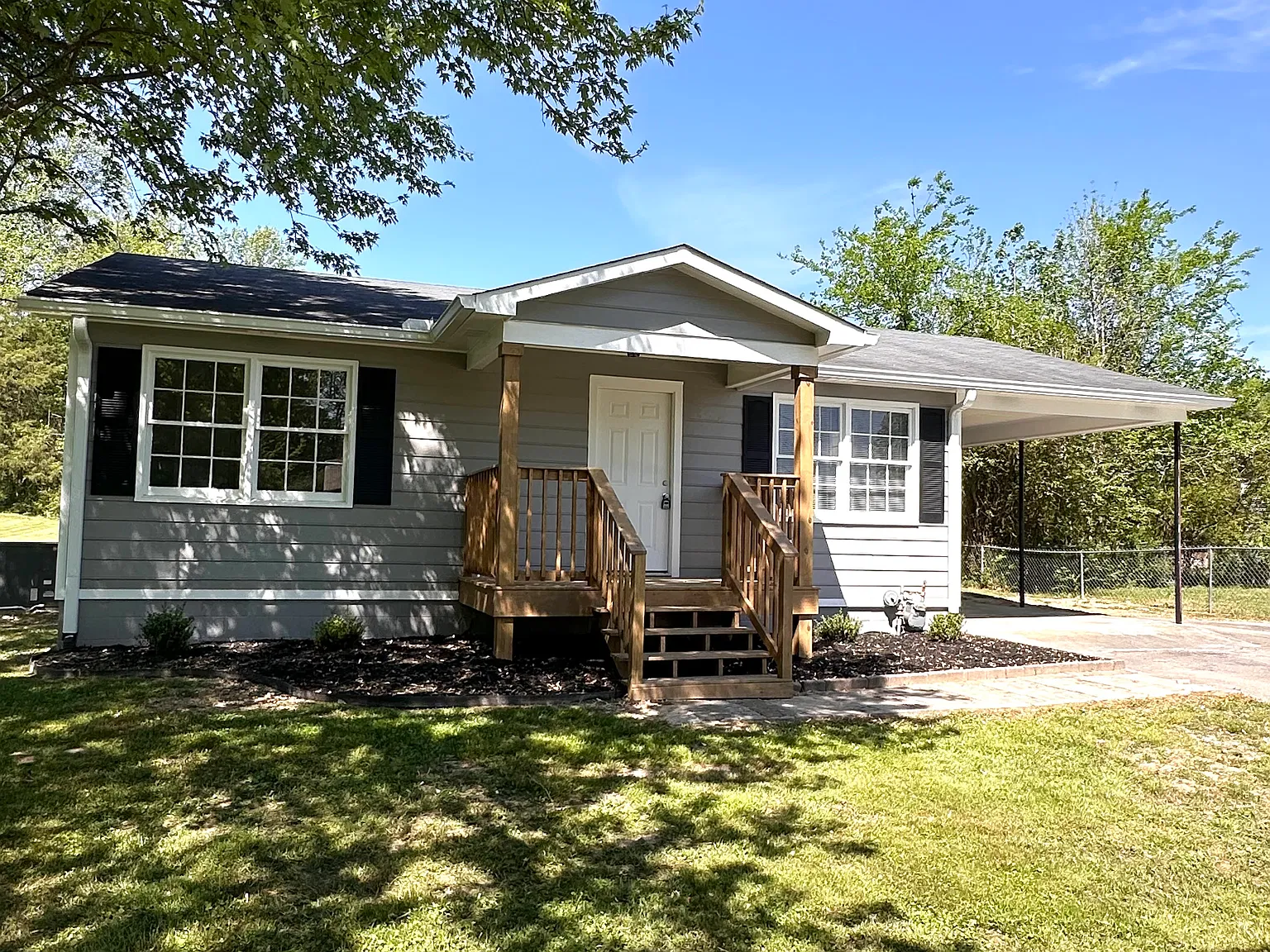 2 bed, 1080 sqft, $1,500 — Photo 1