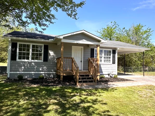 21 McAlister Rd, Fayetteville, TN 37334
