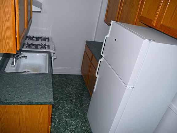 4th image of 1130 Parkerapartment #102