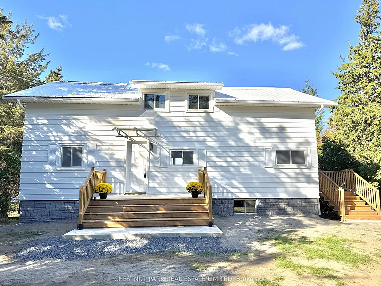 41 Back Ln — Photo 3