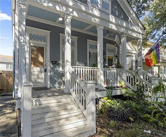 2 bed, 1.0 bath, 700 sqft, $1,400 — Photo 2