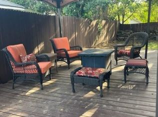 3017 Woodbridge Dr, Bedford, TX 76021