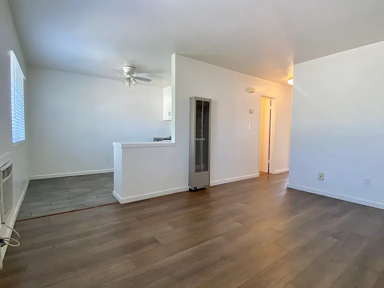 1923 C St #1923 — Photo 10