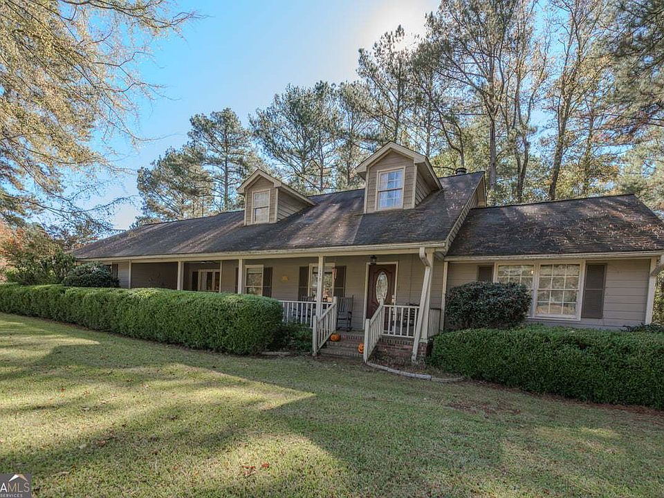 1st image of 139 Cords Bridge Rd NE