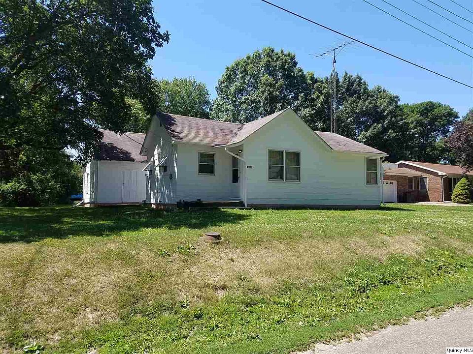 1st image of 1360 Young St