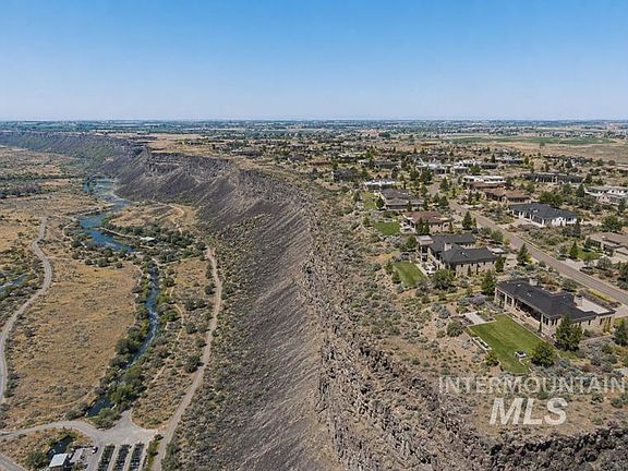 4th image of Tbd Golf Course Rd