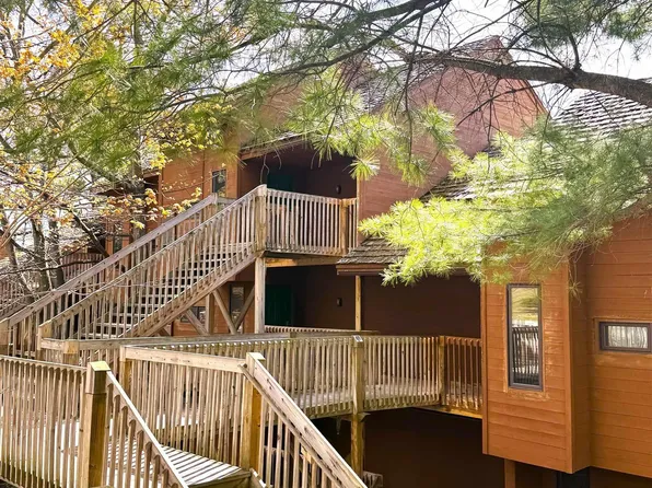 4761 N Cross Over Dr #617, Bellaire, MI 49615