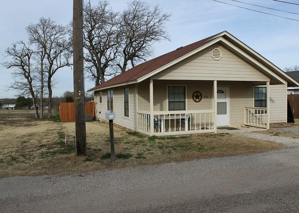 1st image of 733 N Avenue E