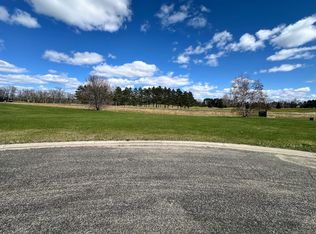 995 Links Way N, Perham, MN 56573