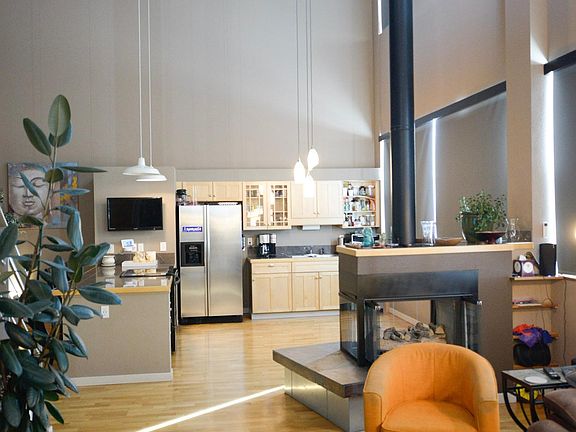 Living room / Remote blinds