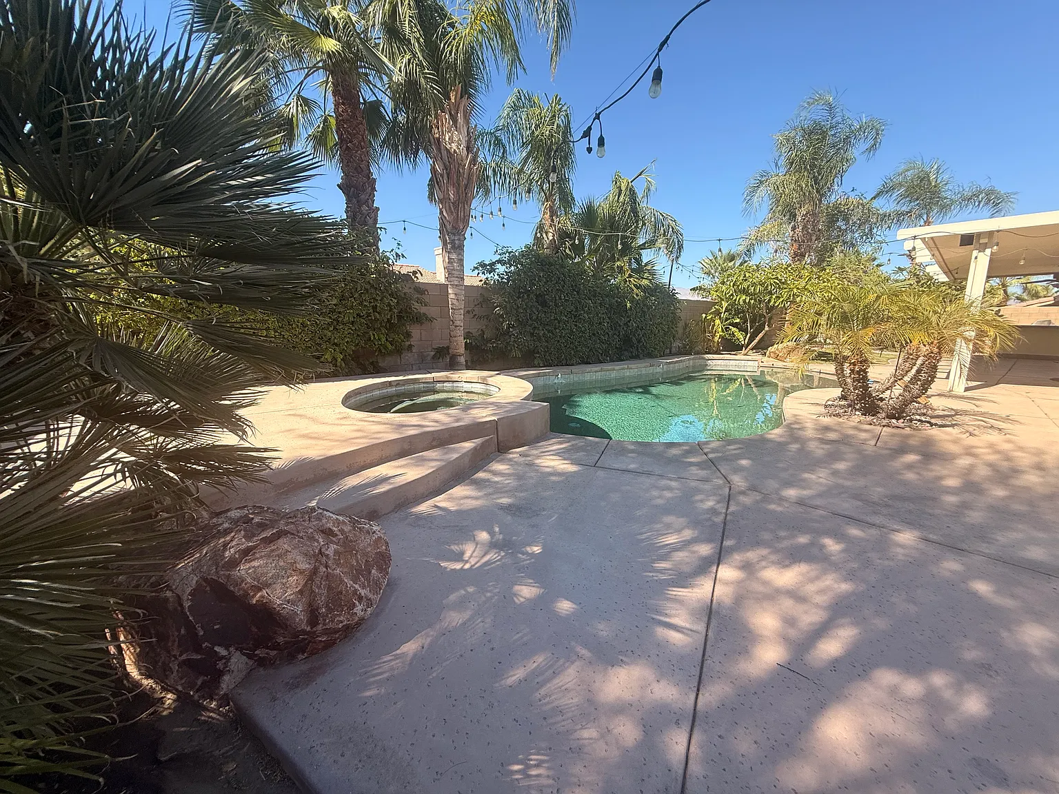 4 bed, 2593 sqft, $4,250 — Photo 3