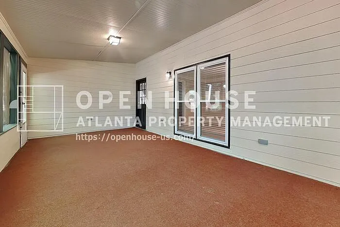 2798 Colony Cir — Photo 18