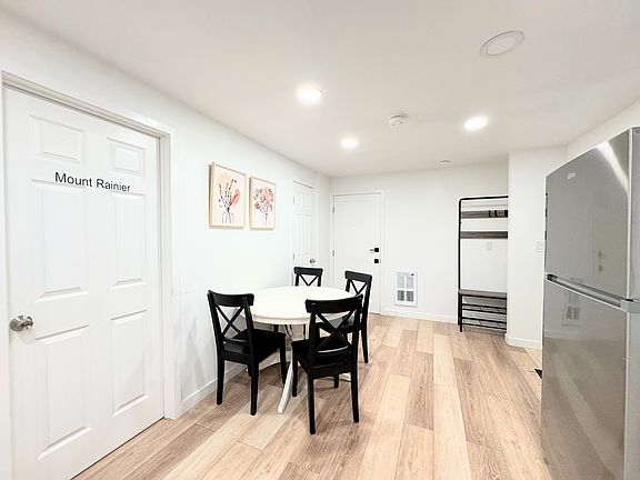 2nd image of 5308 NE 4th St #2