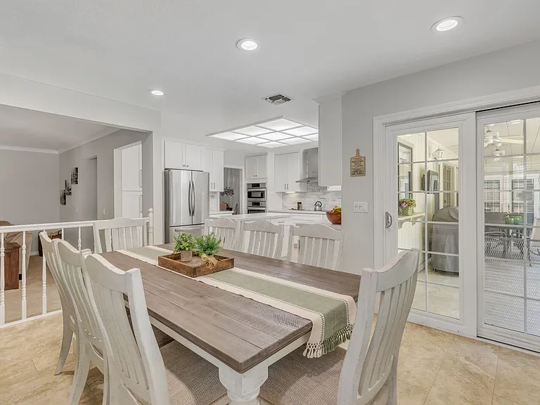 1856 Ridgeview Dr — Photo 14