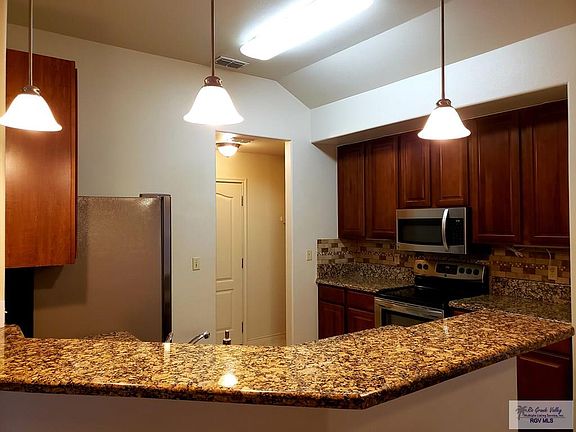 5th image of 2493 Lexington Pl