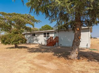 33 Treeside Ln, Valley Springs, CA 95252