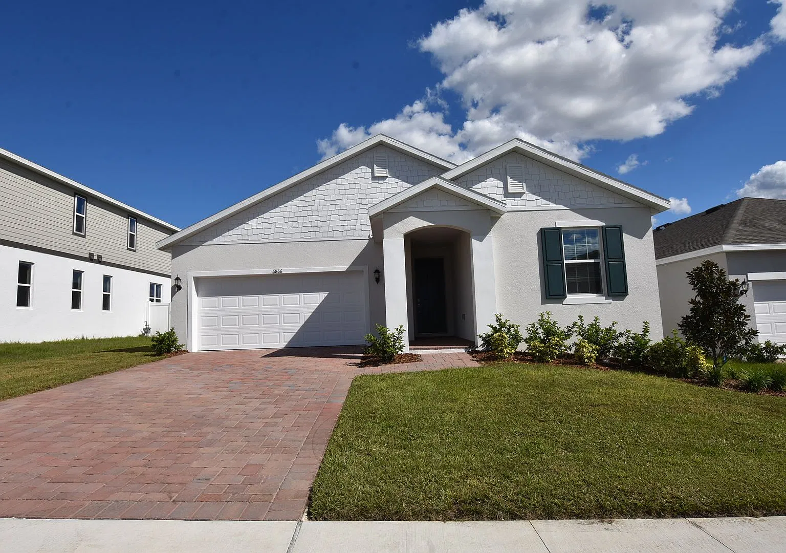 4 Bedroom 2 Bath 2 car garage for rent at 6866 Spanish Imperial St. Howey in the hills, FL 34737 — Photo 1