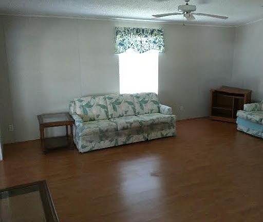 4th image of 10662 1st Way N