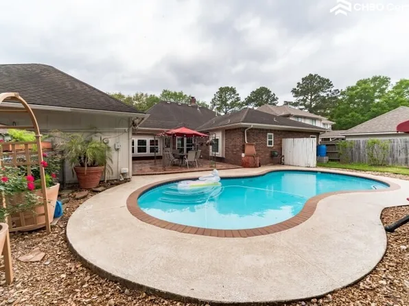 1507 S Yegua River Cir, Sugar Land, TX 77478