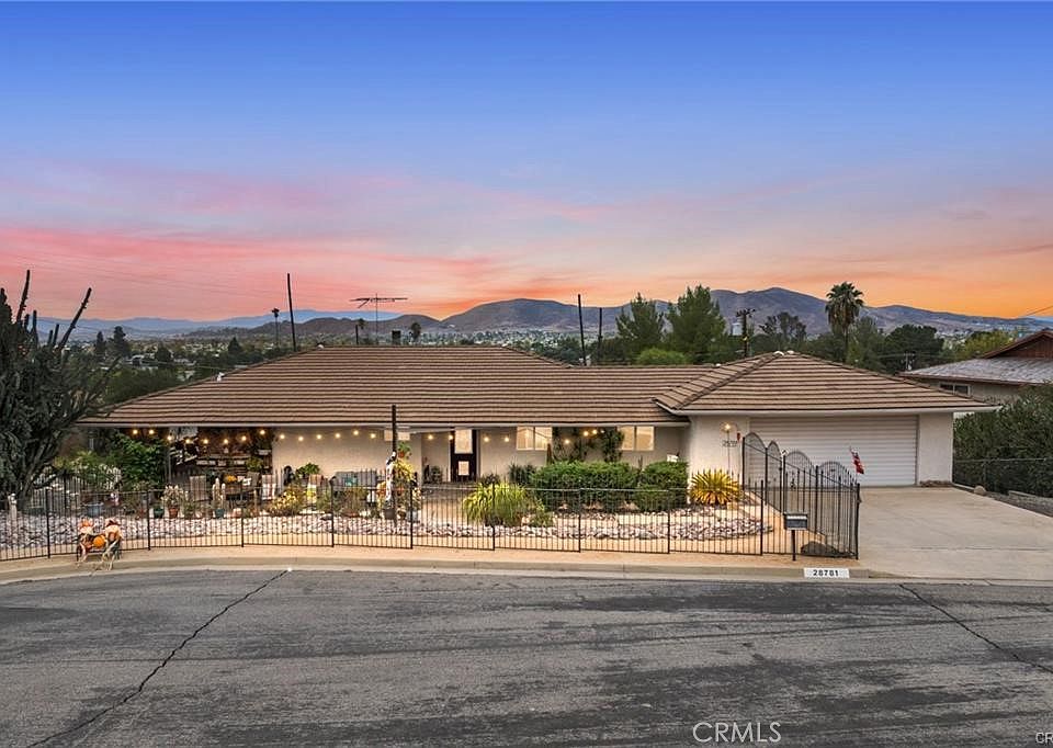 1st image of 28781 Belmont Ct