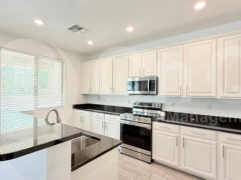 4477 S Leisure Way — Photo 5