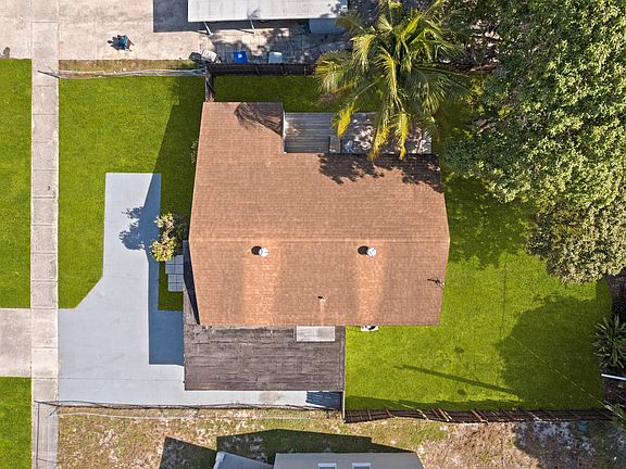 3rd image of 632 NW 19th Street