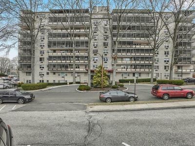 80 Cartright St #4F, Bridgeport, CT, 06610