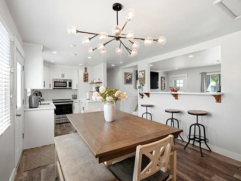 3334 S Maple Way — Photo 8