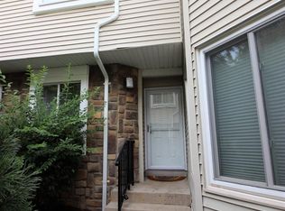 1059 Schmidt Ln, North Brunswick, NJ 08902