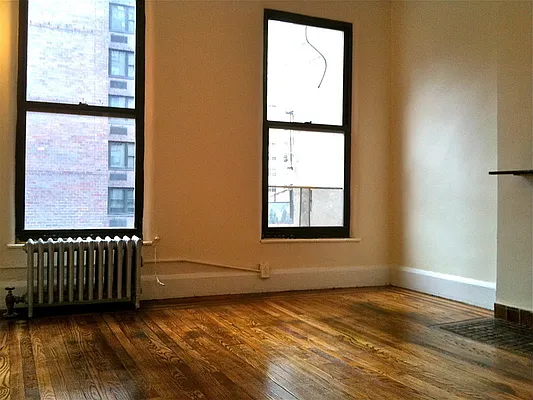 Rented by JAD Realty Group | media 16