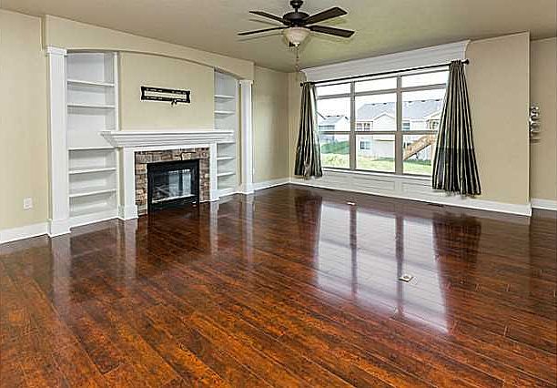 1st image of 75 NE Gracewood Dr