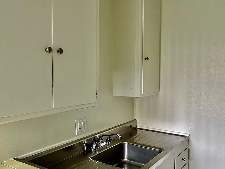12110 Hoffman St #2 — Photo 13