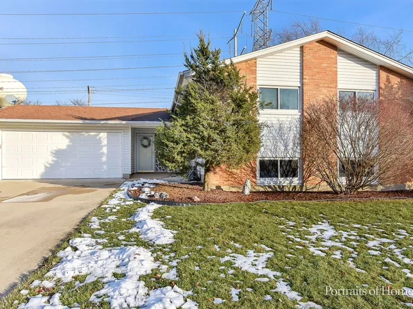 6705 Patton Dr, Woodridge, IL 60517