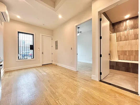 Rented by Doorway NYC, LLC | media 7