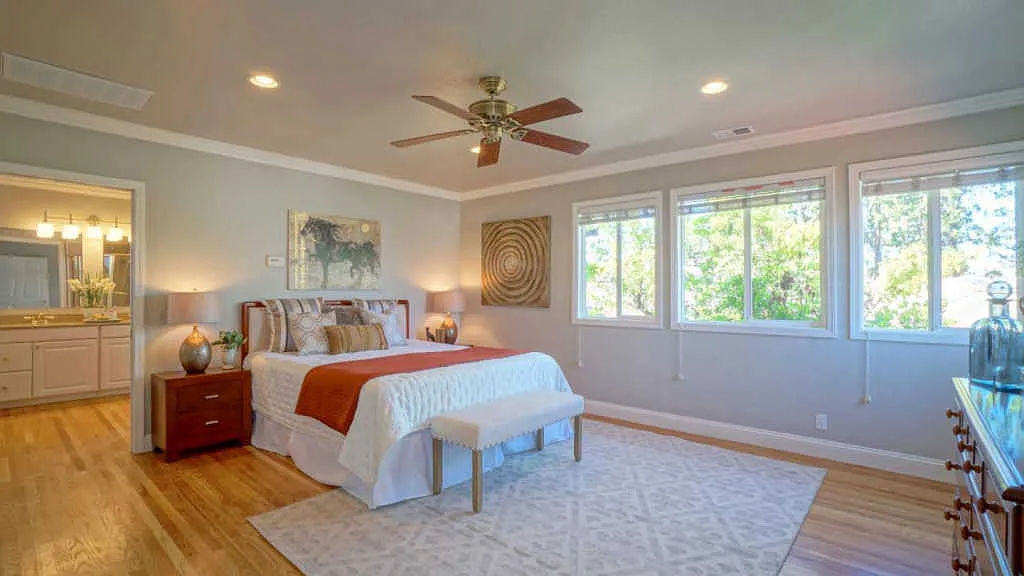 265 Carlton Ct