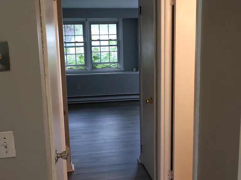 353 Scott Rd — Photo 6