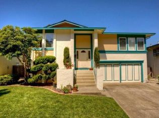 1115 Glacier Ave, Pacifica, CA 94044
