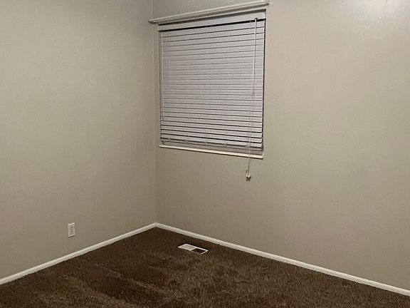 3rd image of 720 E 5th Ave N #6