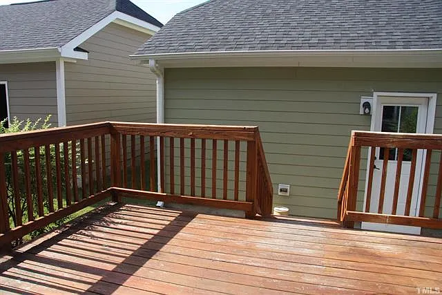 1012 Semora Ln — Photo 29