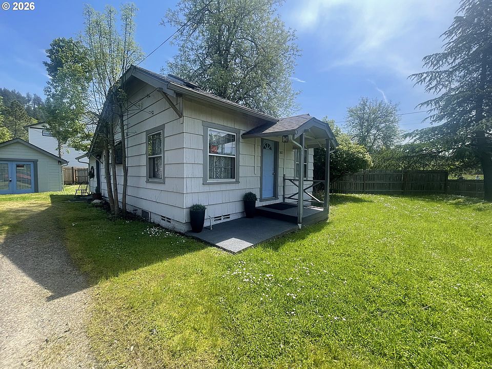 1st image of 3621 E Amazon Dr